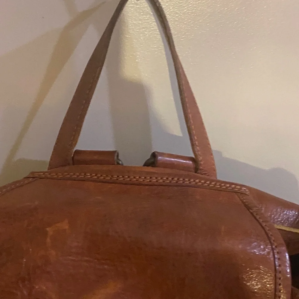 Vintage Heritage Leather Backpack in brown saddle leather